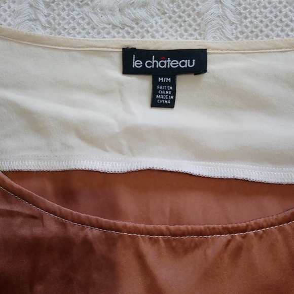 🎉HP🎉Le Chateau Color Block Silk Top - Picture 5 of 7